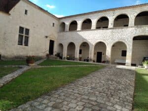 Exposition Vilcaz au Château de Ste Foy d'Anthé 2025